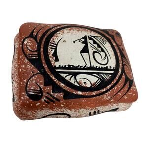 Authentic Navajo Native American Pottery Hand Painted Trinket Jewelry Box Signed